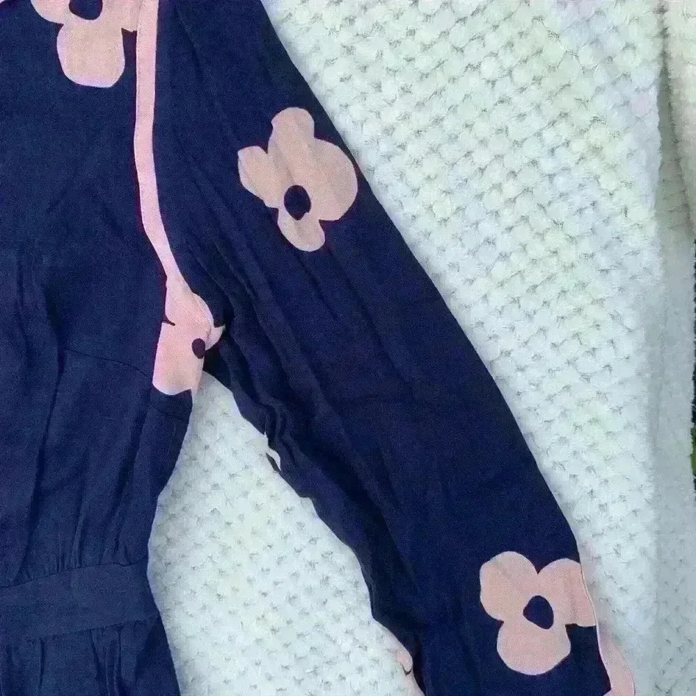 Boden Navy Dress with pink flowers sz 6 floral office business casual summer - Picture 4 of 9